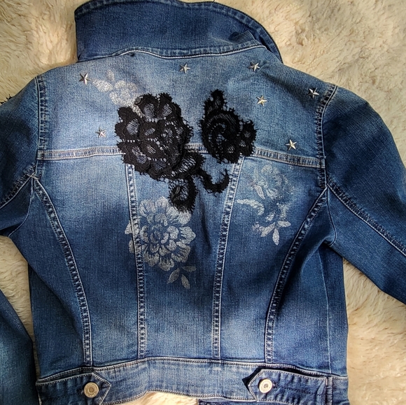 Jean jacket - Picture 2 of 5